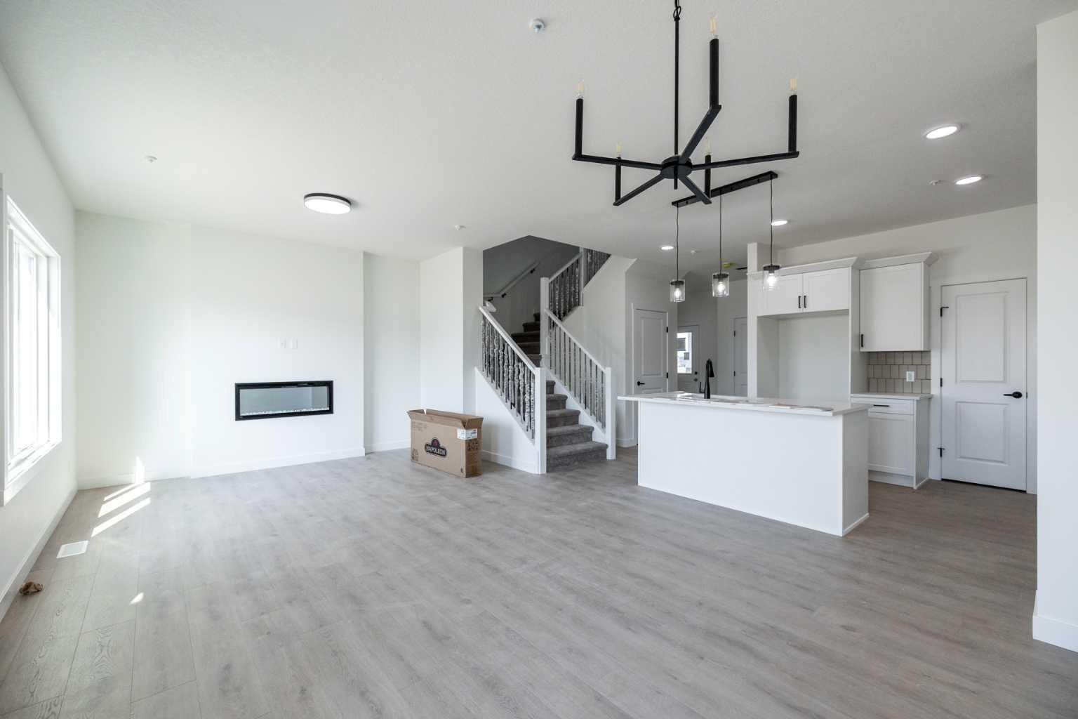 385 Sora Park SE