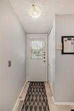 420 Whitehorn Place NE