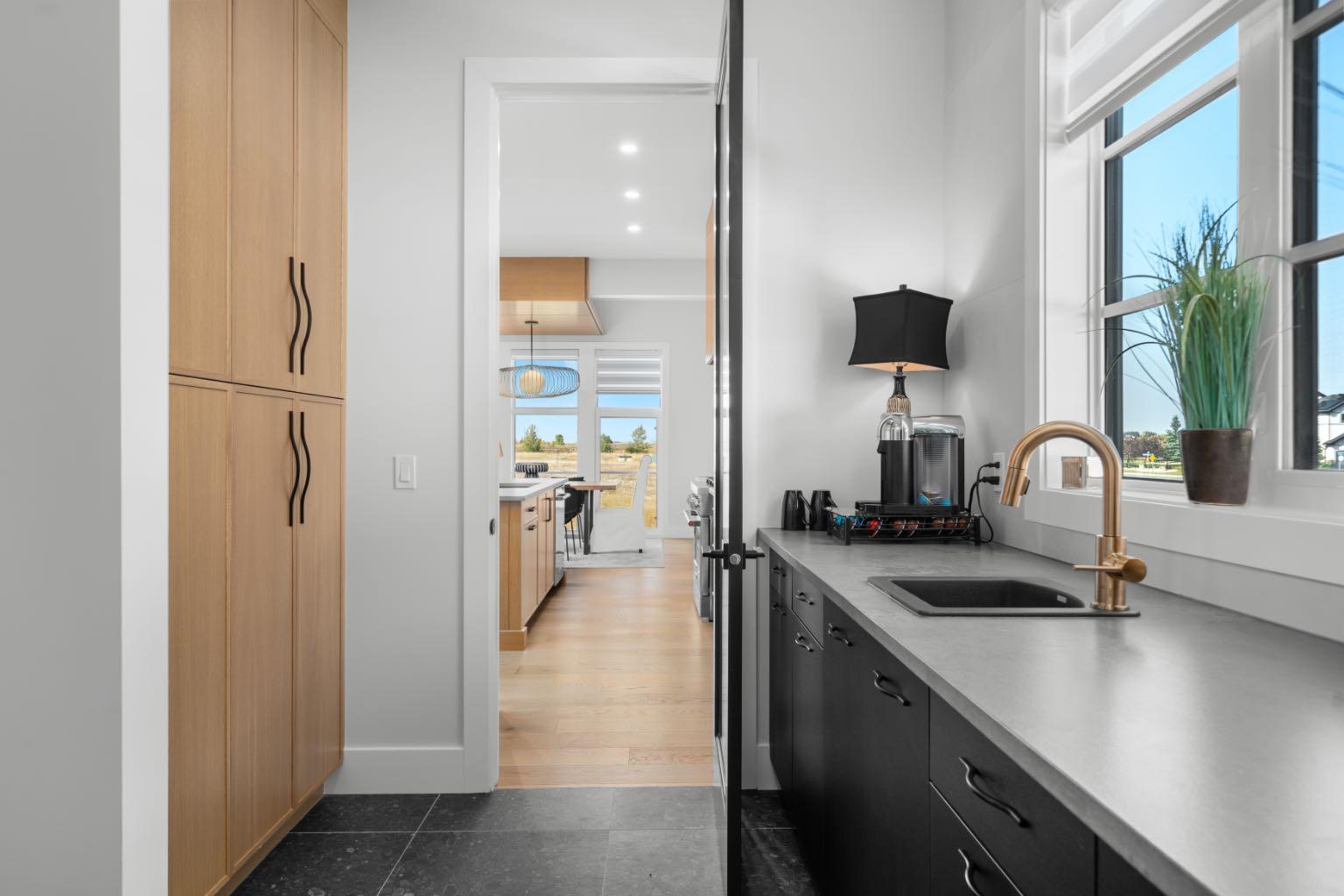 12 Monterra Rise 