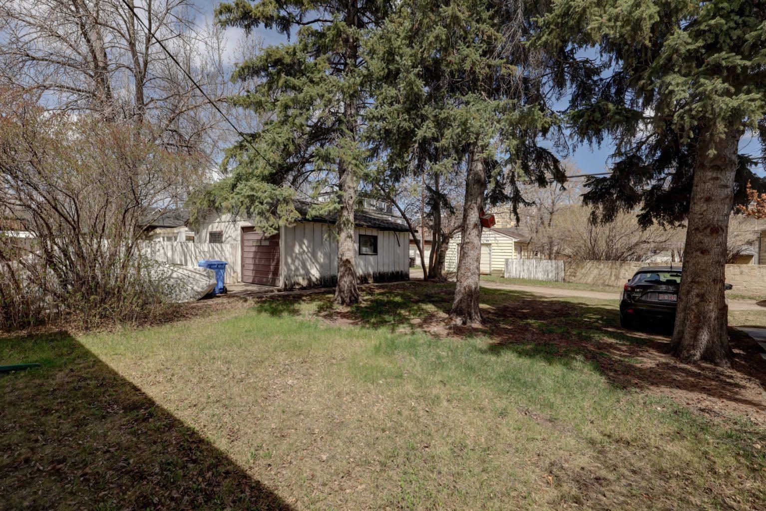 3432 3 Avenue NW