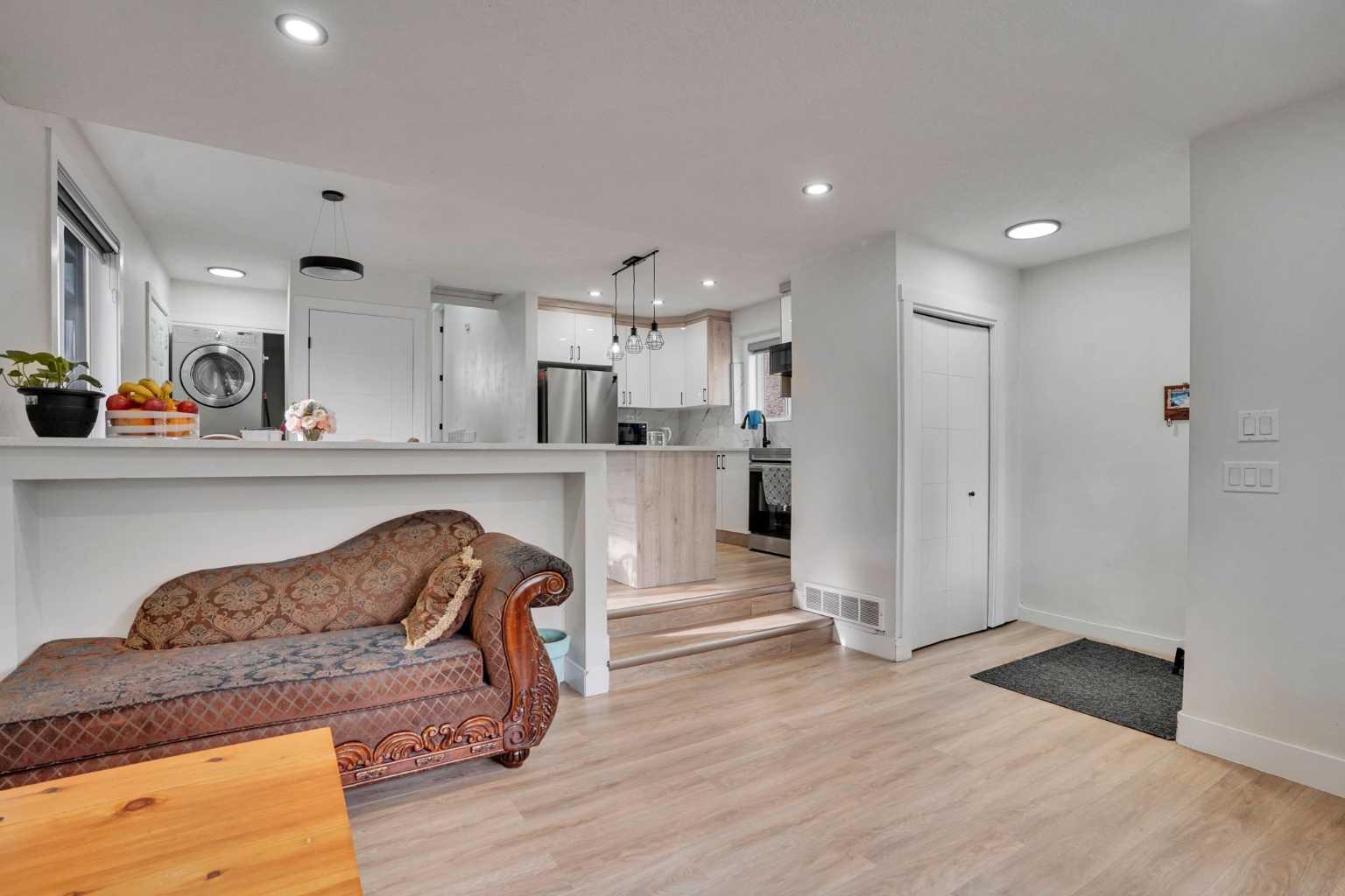 51 Taraglen Road NE