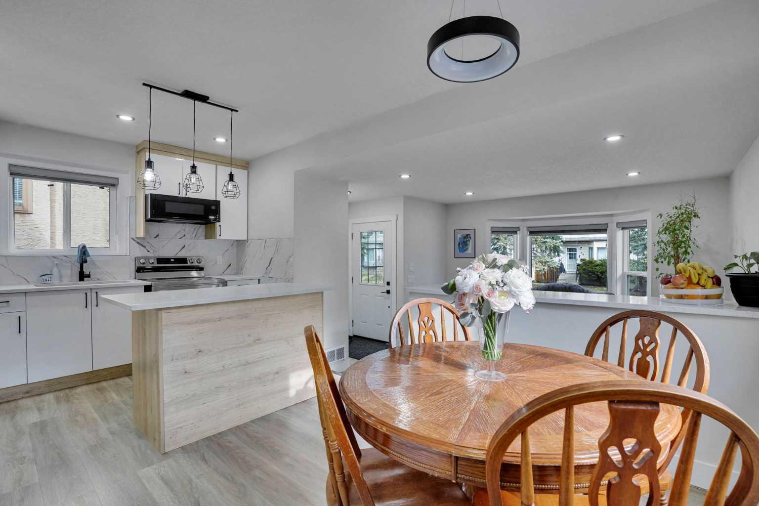 51 Taraglen Road NE