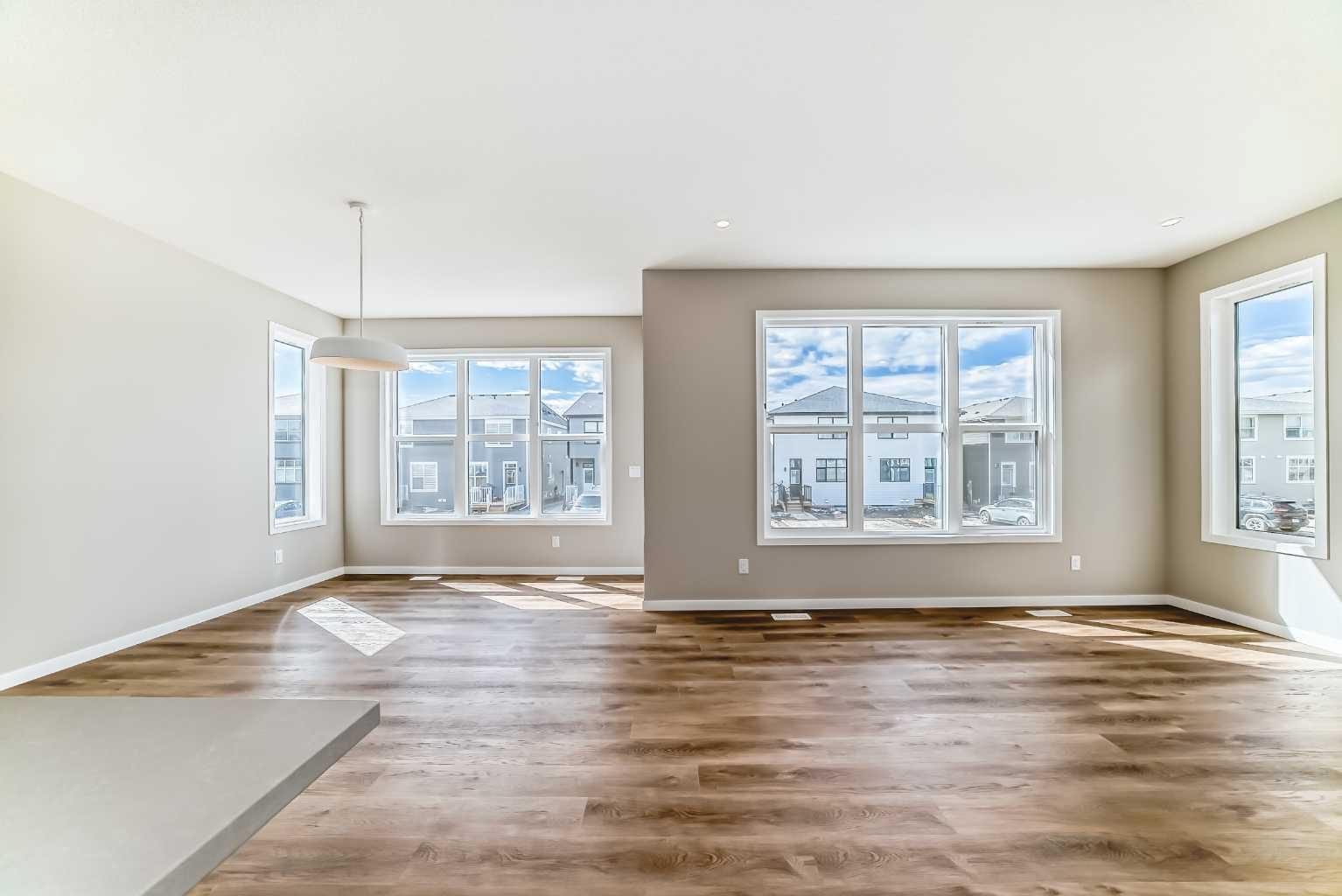 50 Magnolia Gardens SE