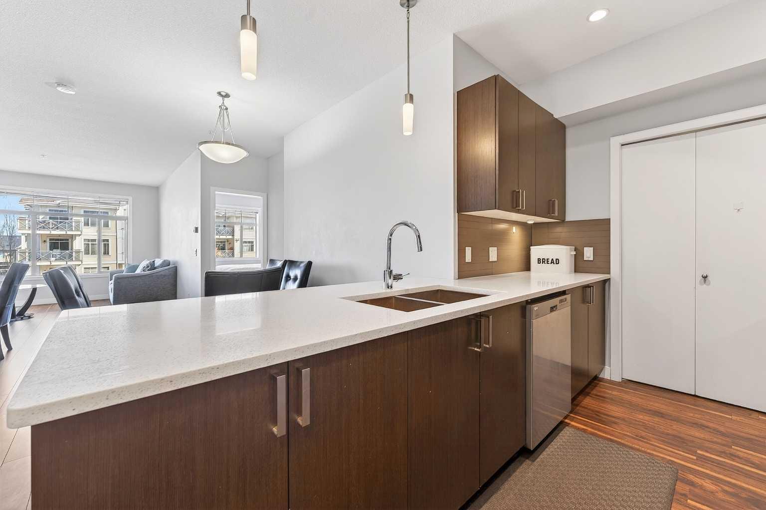 301, 16 Auburn Bay Link SE