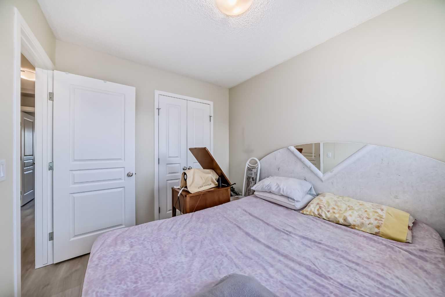 9 Copperpond Avenue SE