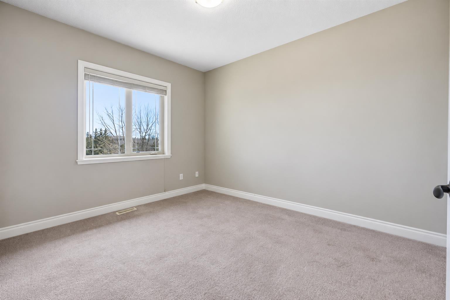 280135 Township Road 242  SE