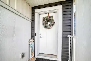 120 CHELSEA Drive 