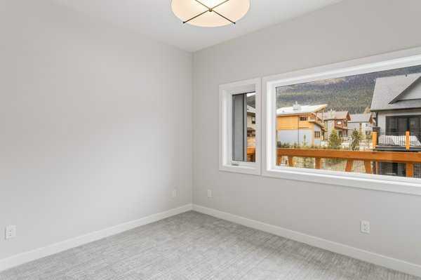203J, 209 Stewart Creek Rise 
