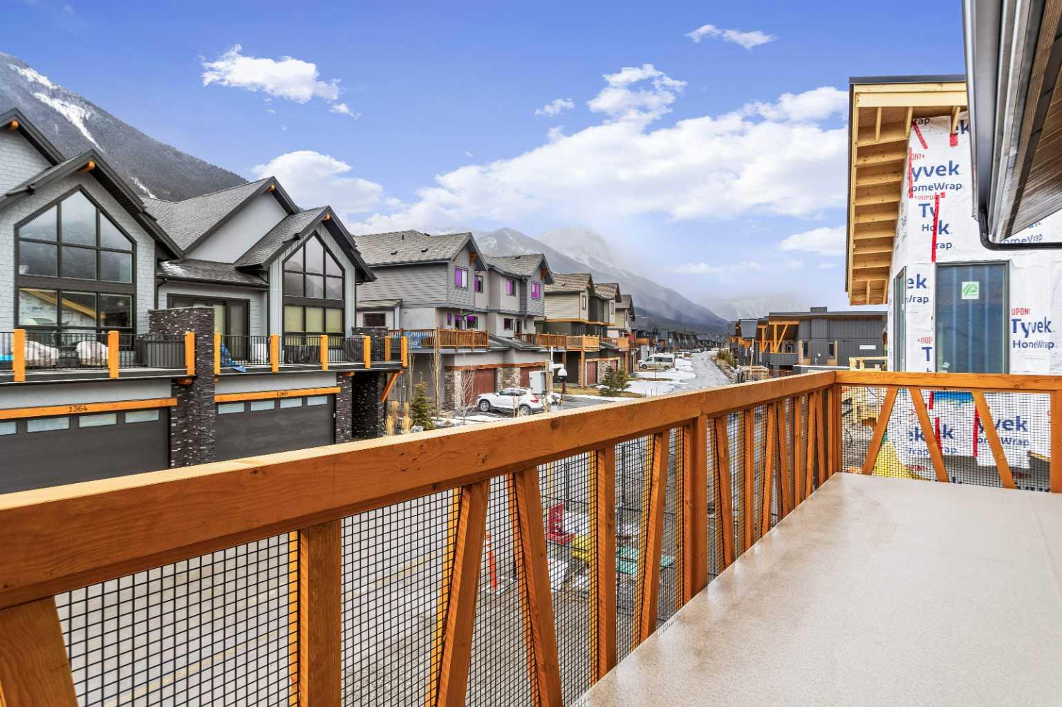 203J, 209 Stewart Creek Rise 