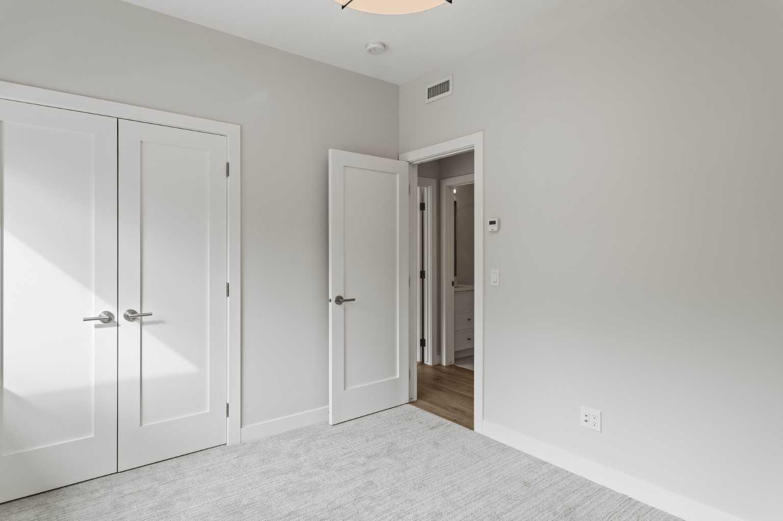 203J, 209 Stewart Creek Rise 