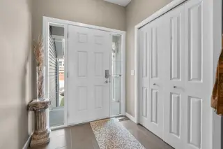 534 River Heights Crescent 