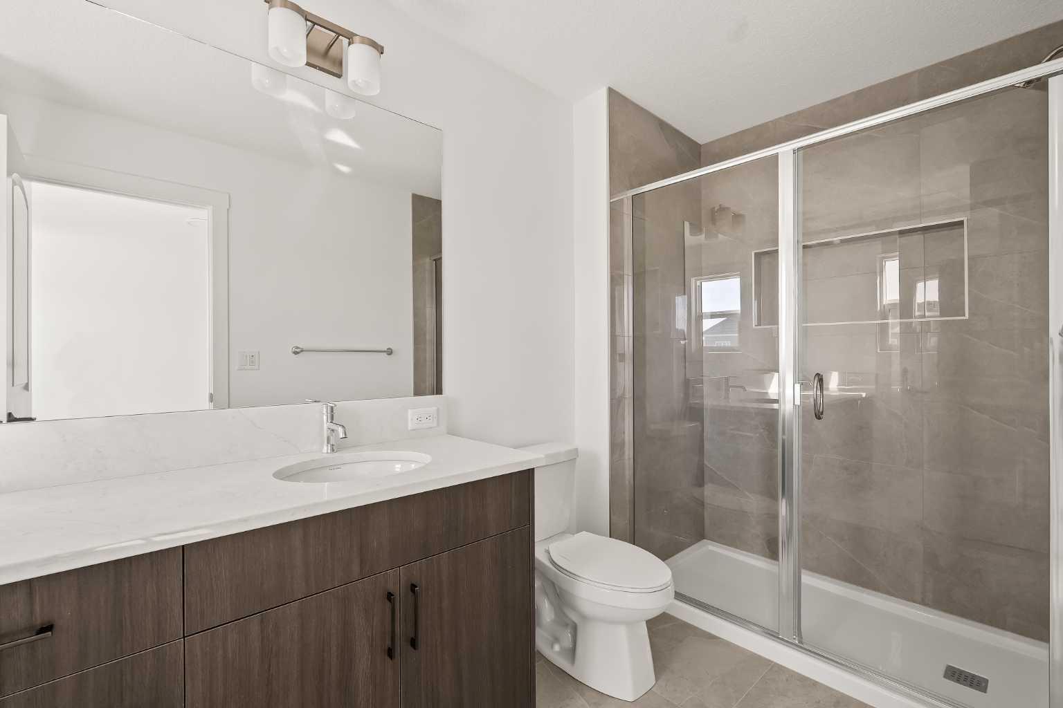 1133 Chinook Gate Bay SW