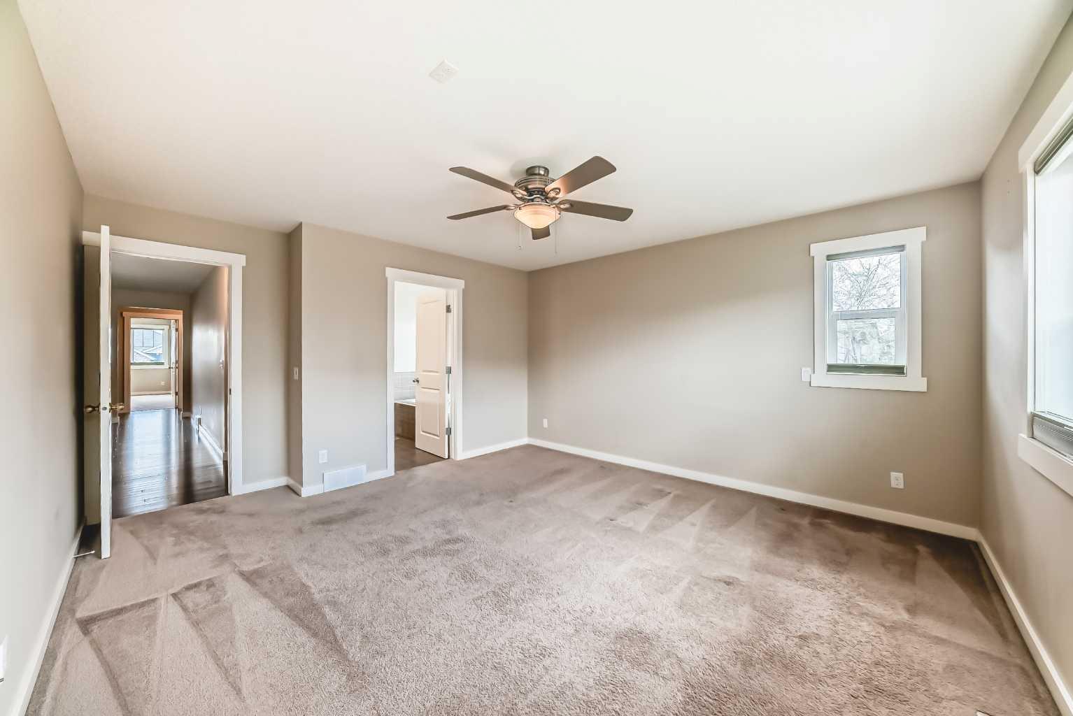 210 Stonemere Green 