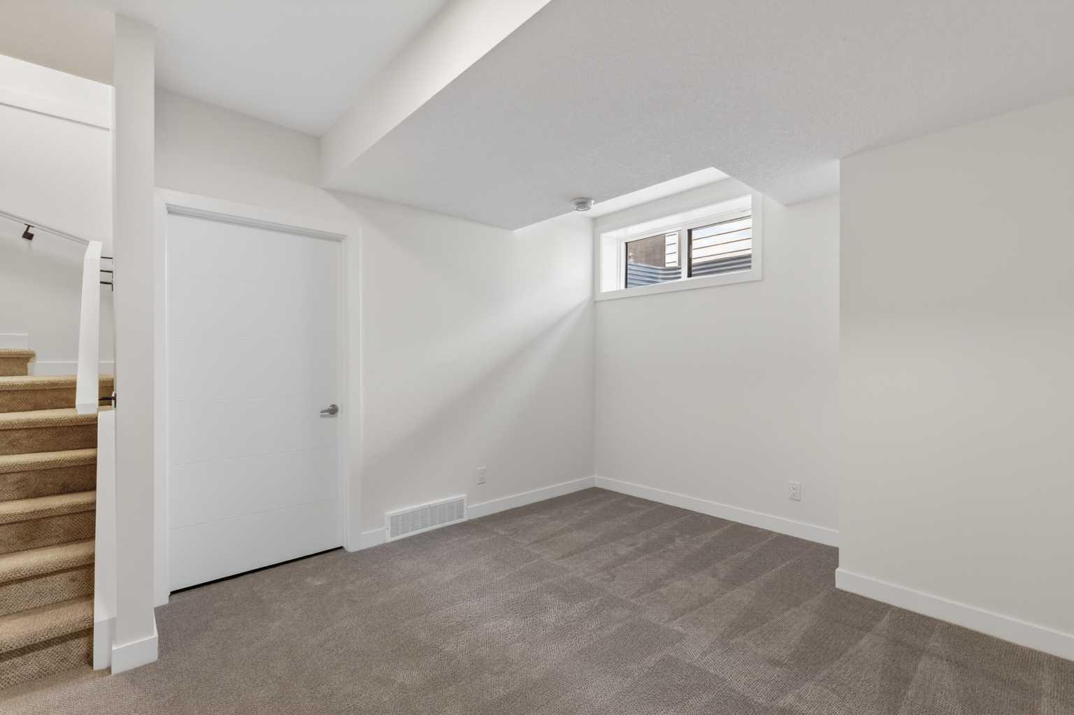 1113 Sailfin Heath 
