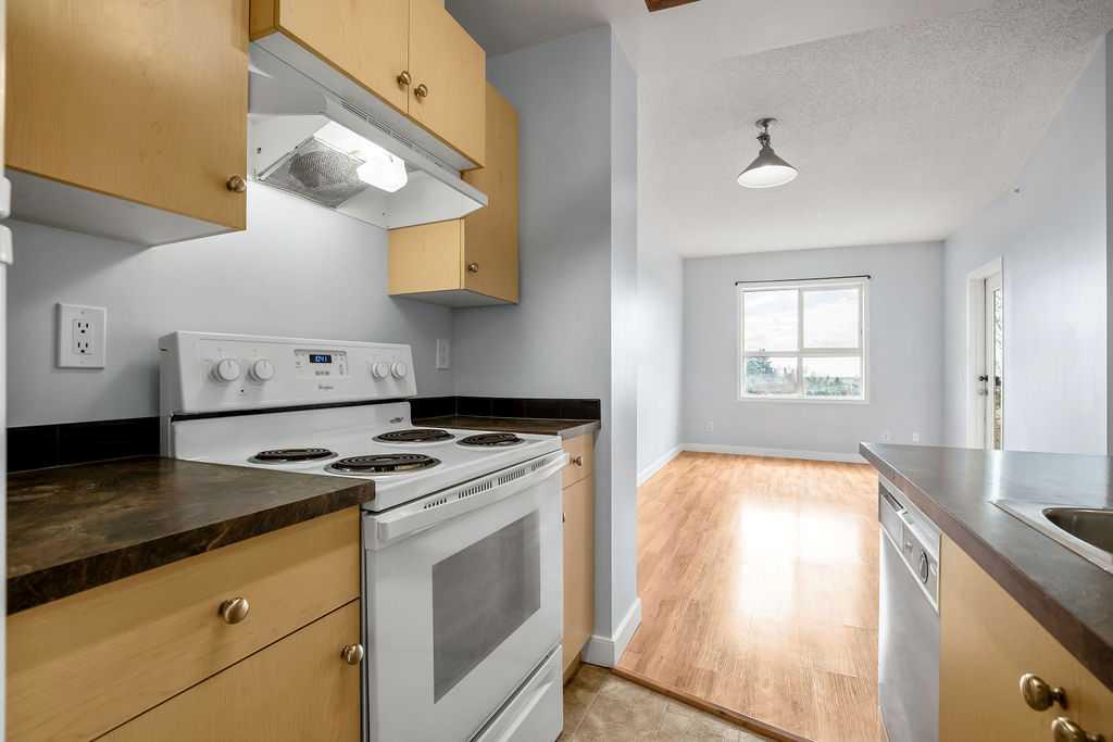 4301, 73 Erin Woods Court SE