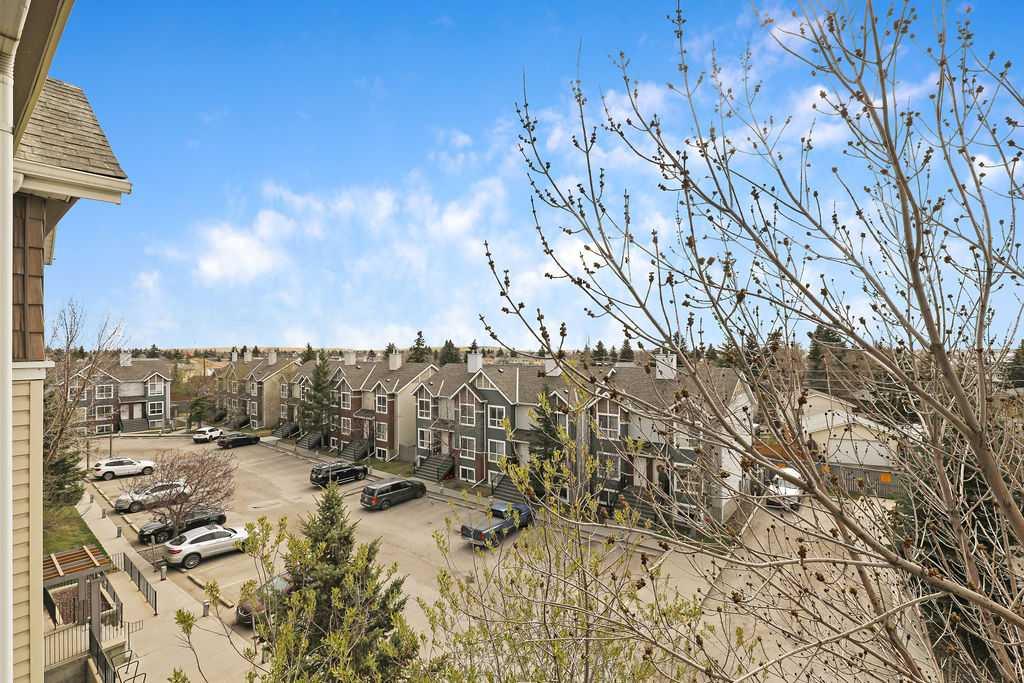 4301, 73 Erin Woods Court SE