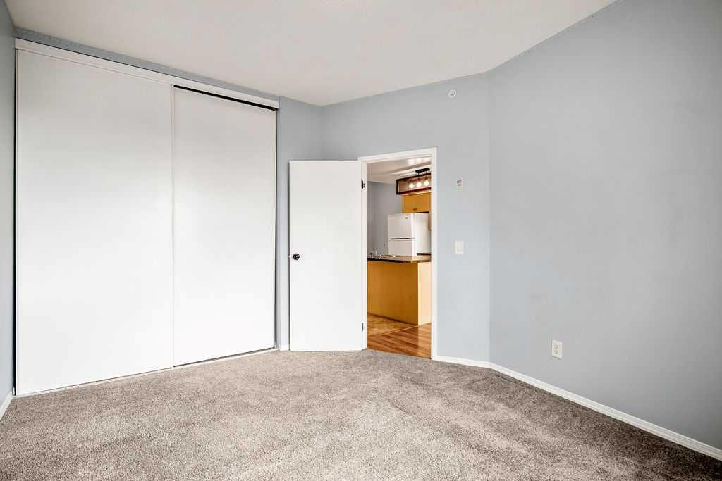 4301, 73 Erin Woods Court SE