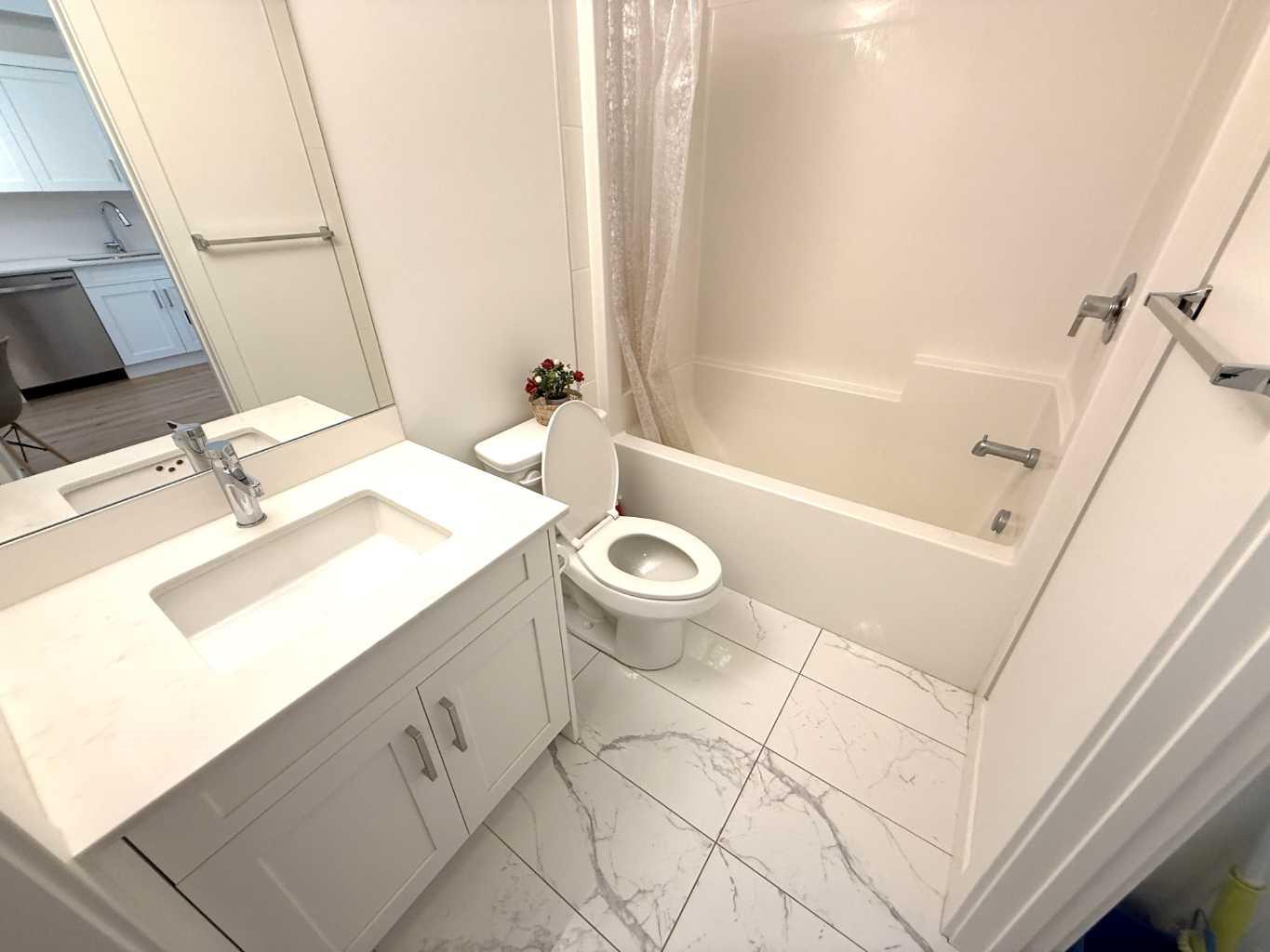 106, 70 Sage Hill Walk NW