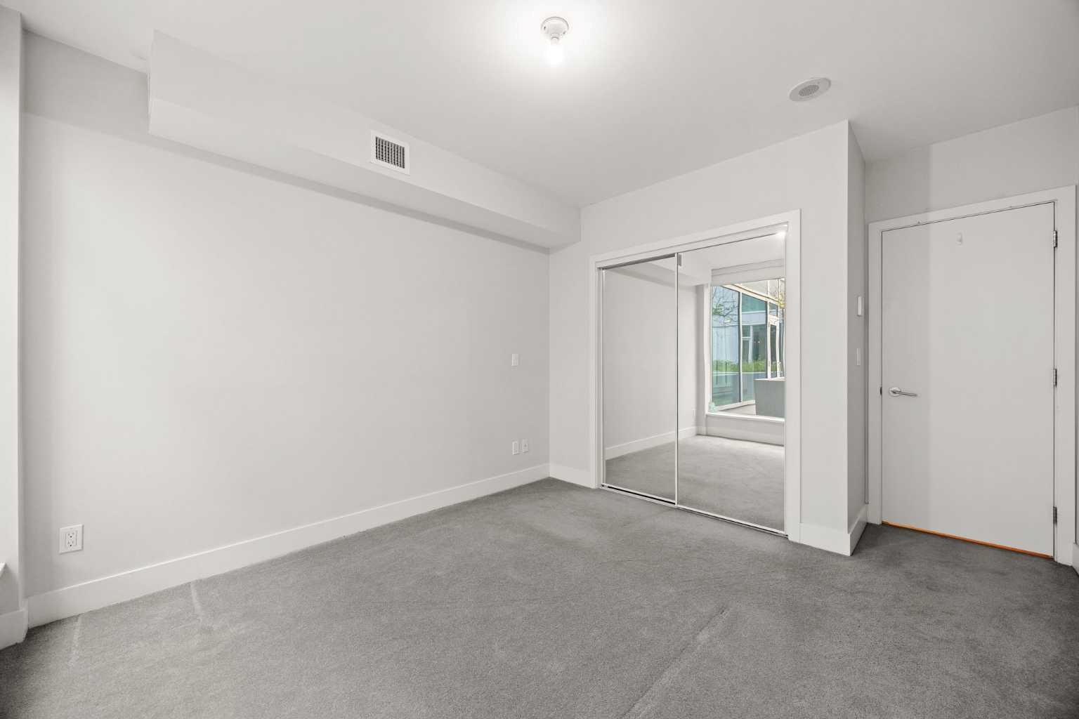 206, 519 Riverfront Avenue SE
