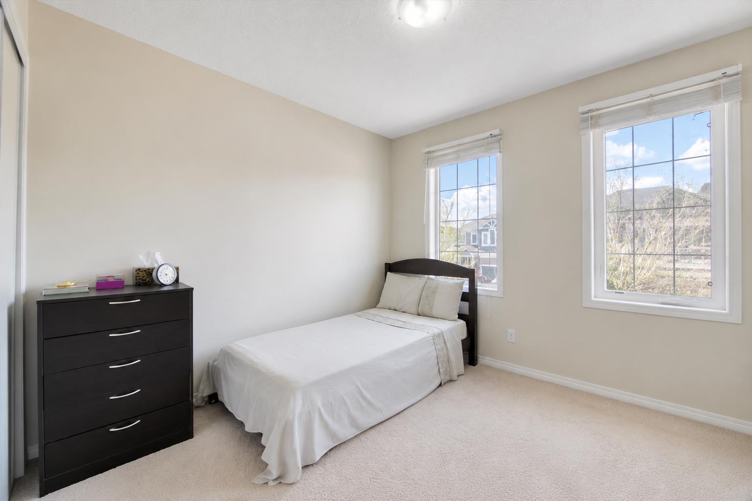 145 Viewpointe Terrace 
