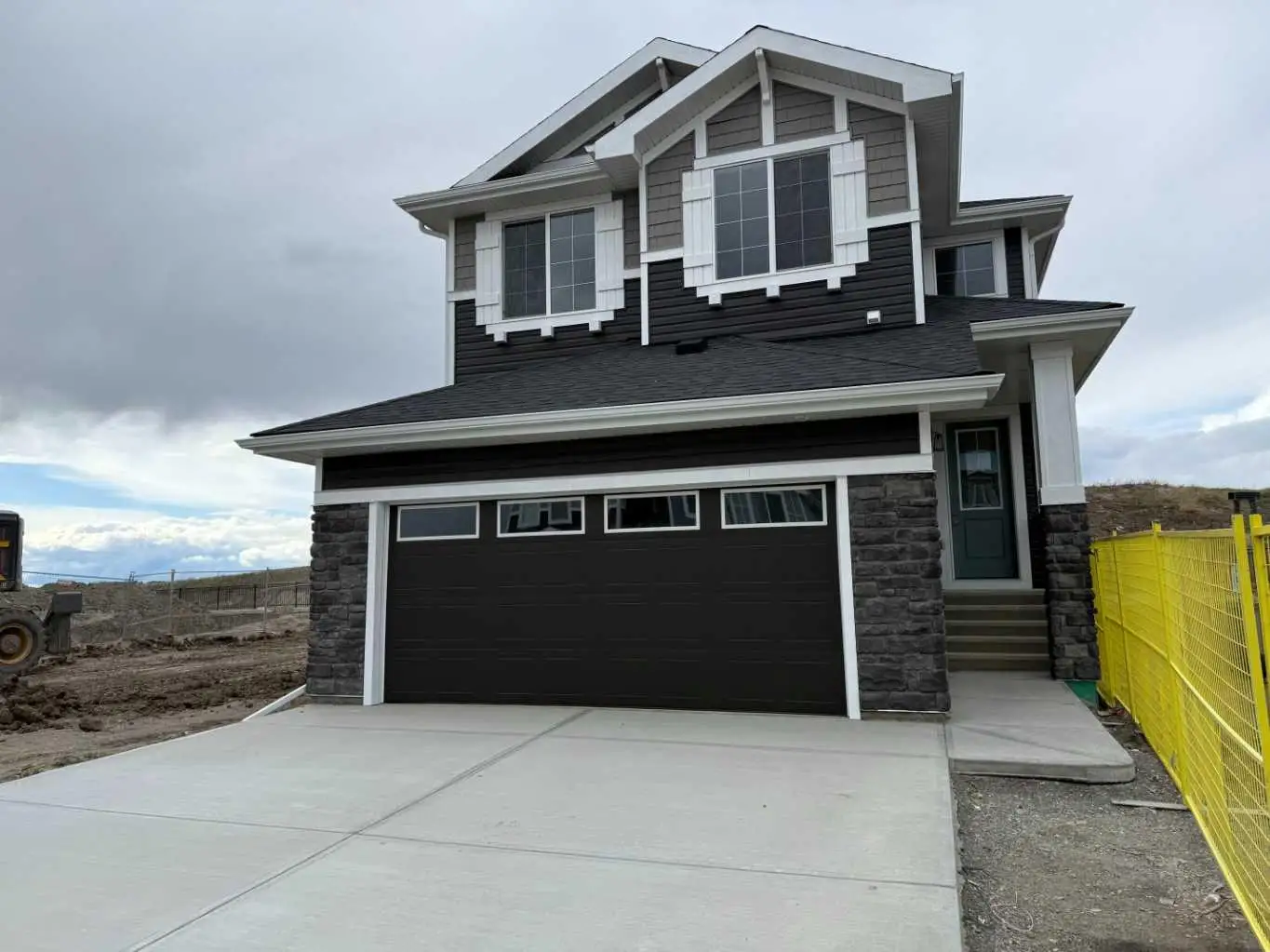 147 sundown Crescent 