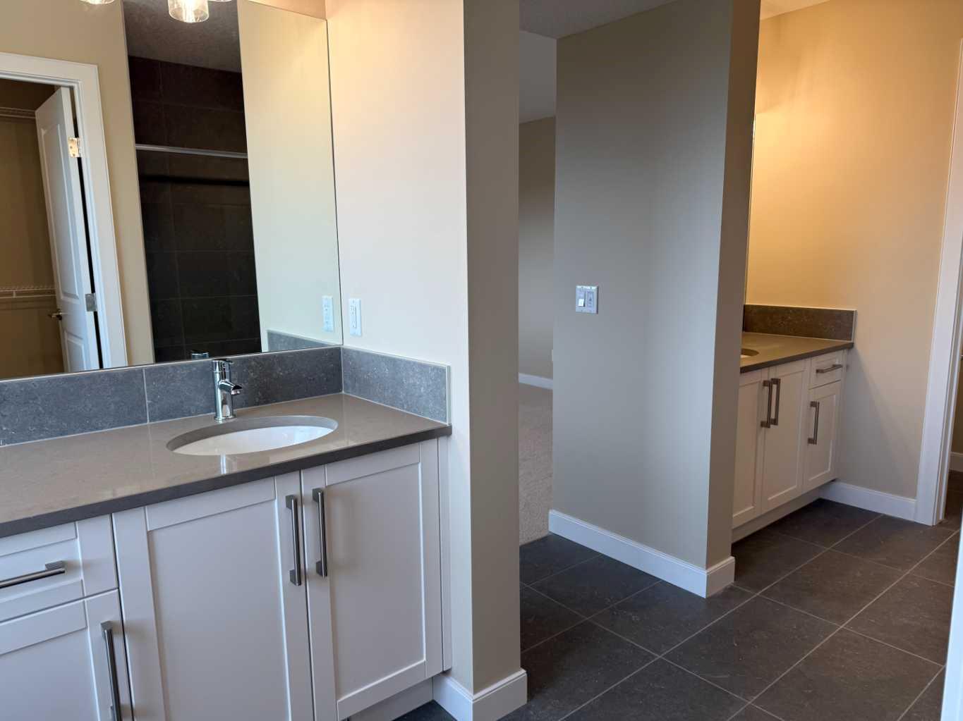 147 sundown Crescent 