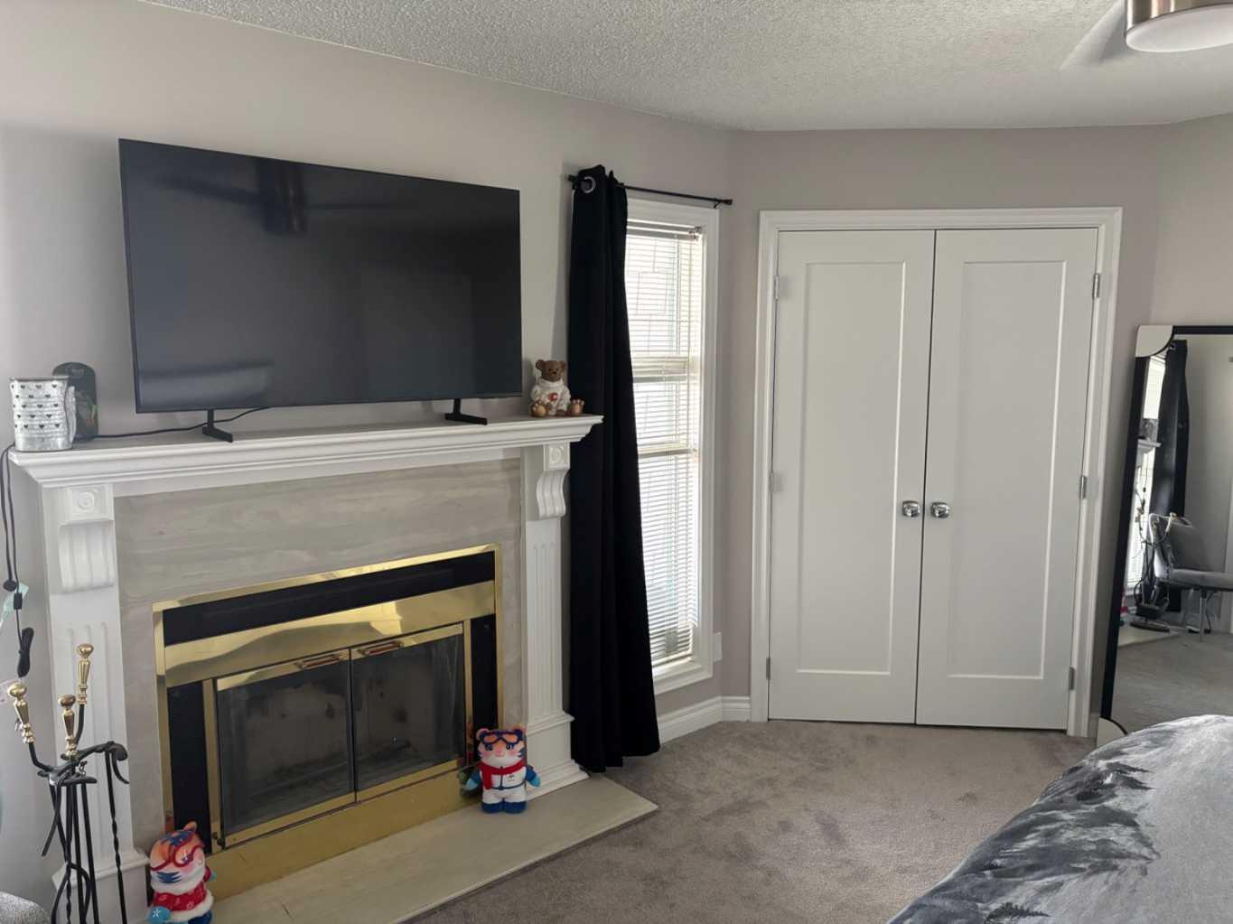 1065 East Chestermere Drive 