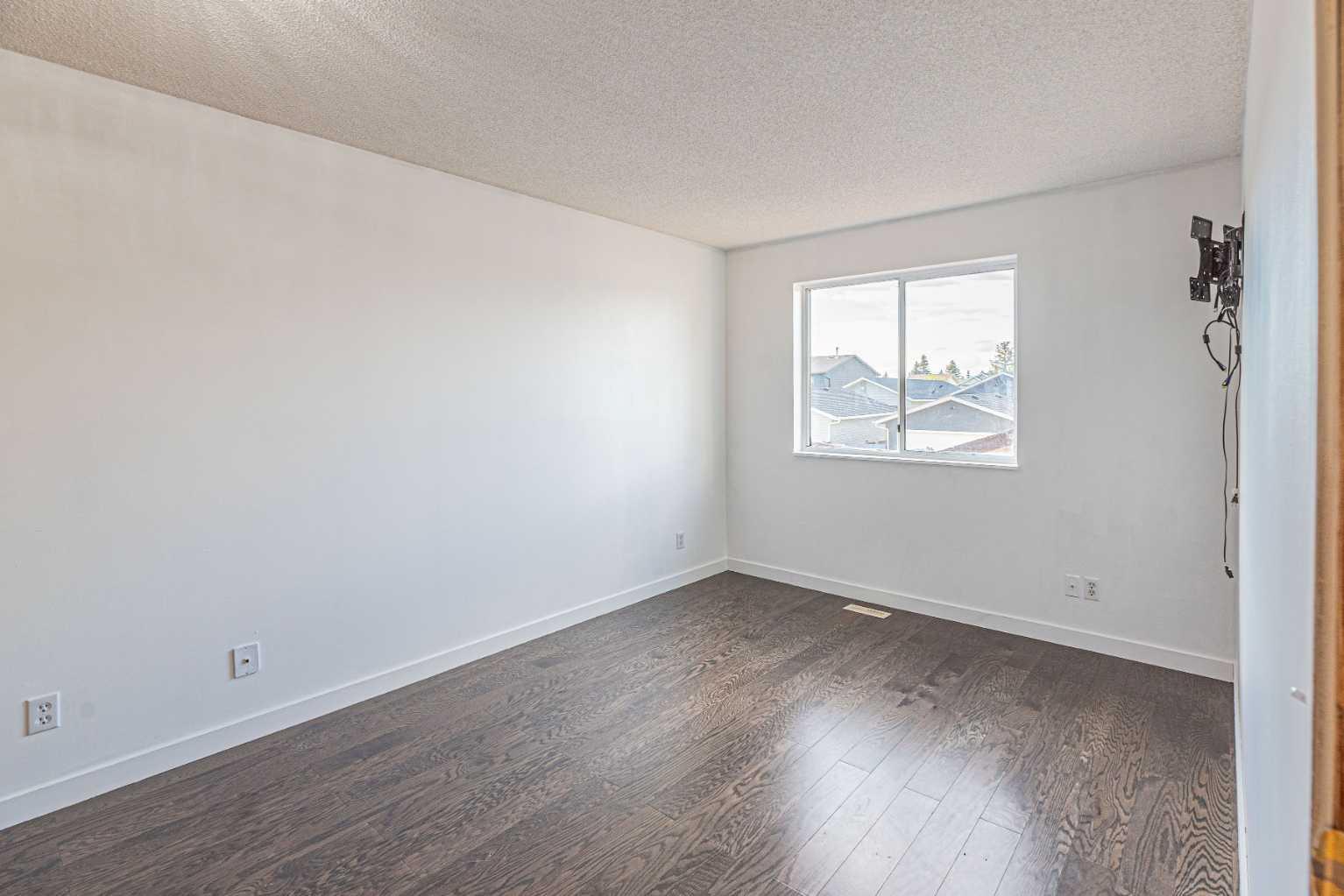 14 Martindale Mews NE