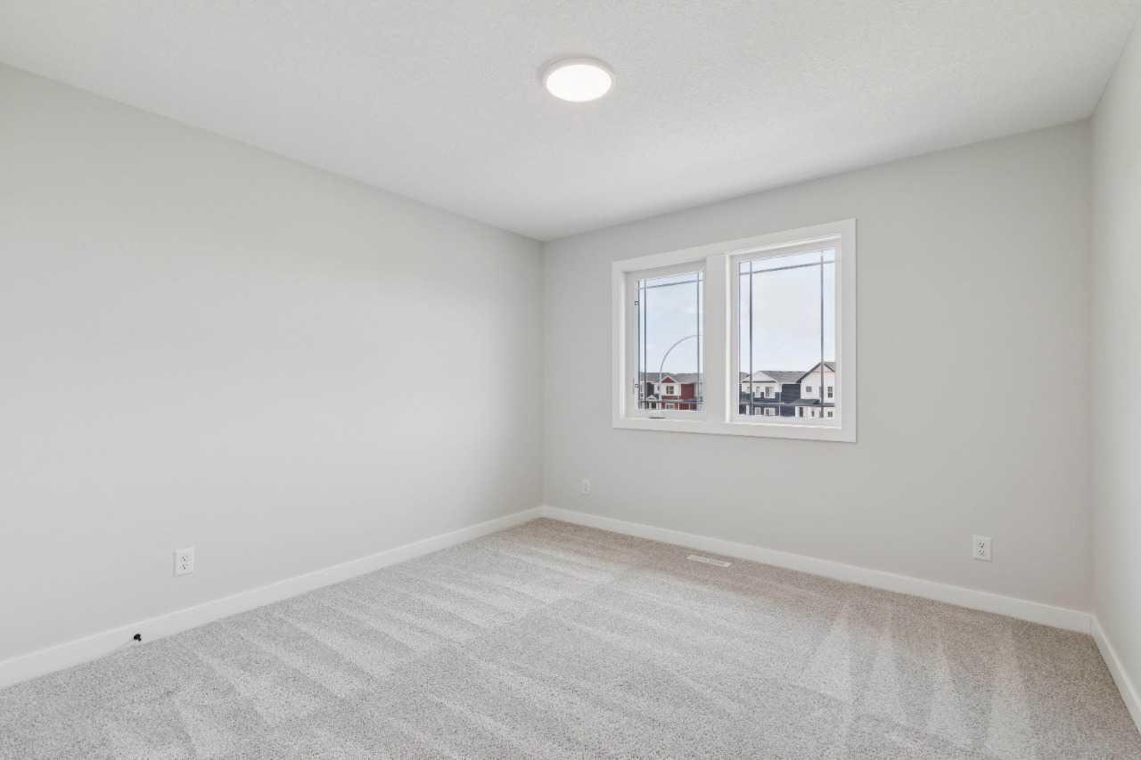 271 Bridgeport Circle 