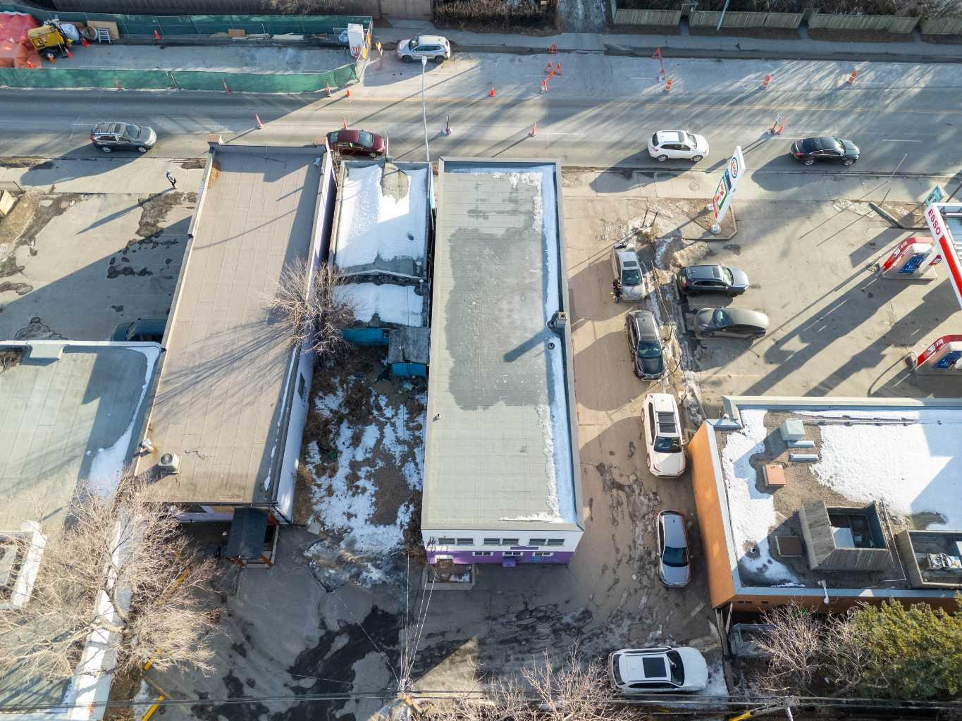 2611, 2613, 2615 14 Street SW