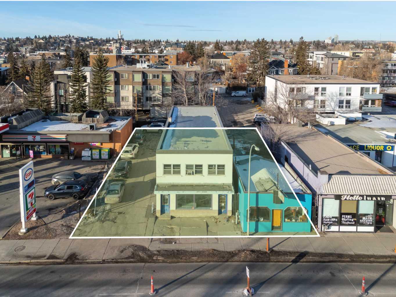 2611, 2613, 2615 14 Street SW