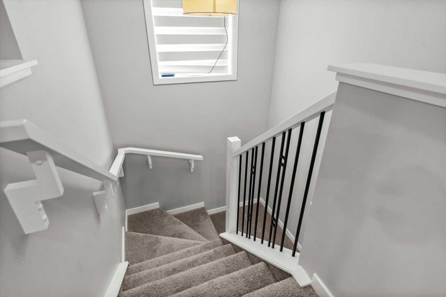 243 Silver Spruce Grove SW