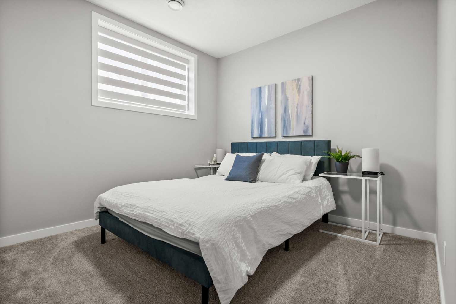 243 Silver Spruce Grove SW