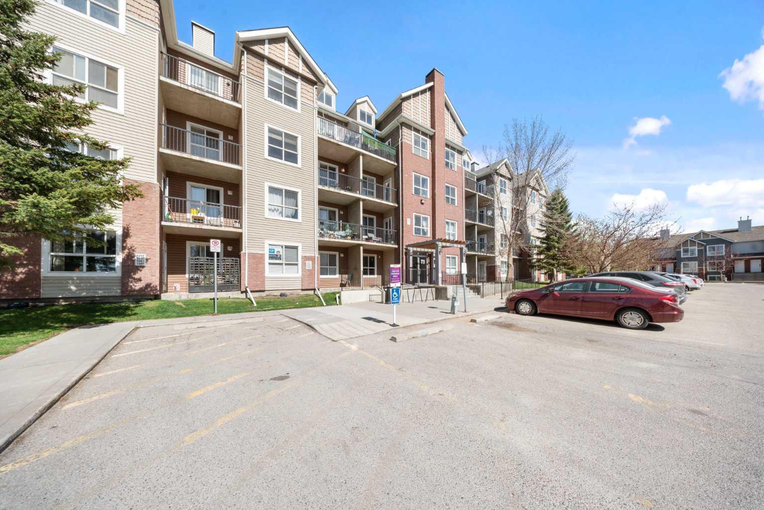 3206, 73 Erin Woods Court SE