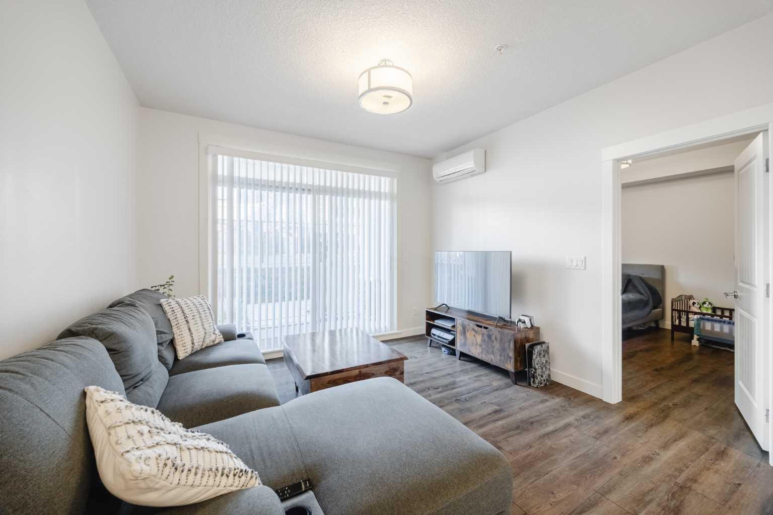 105, 110 Auburn Meadows View SE