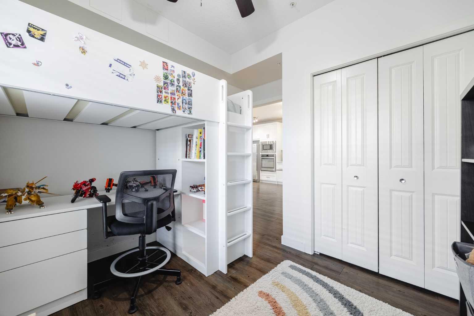 105, 110 Auburn Meadows View SE