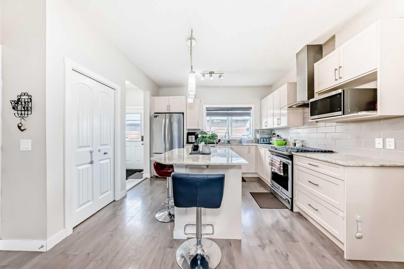 72 Cornerstone Avenue NE