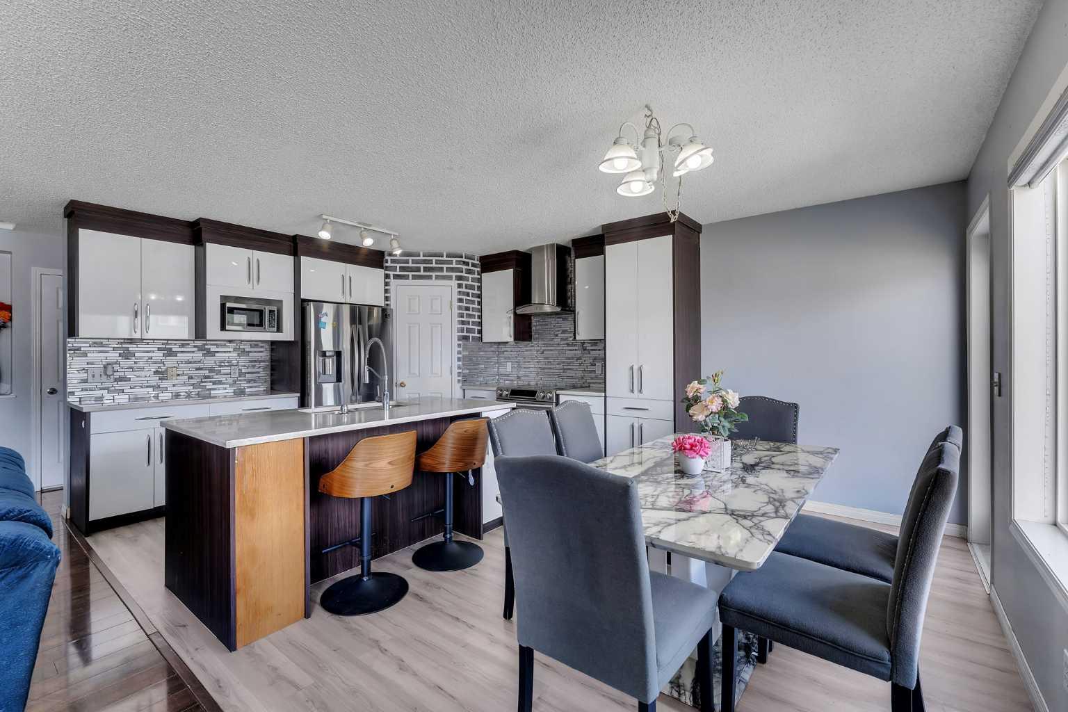 153 Saddlemead Road NE