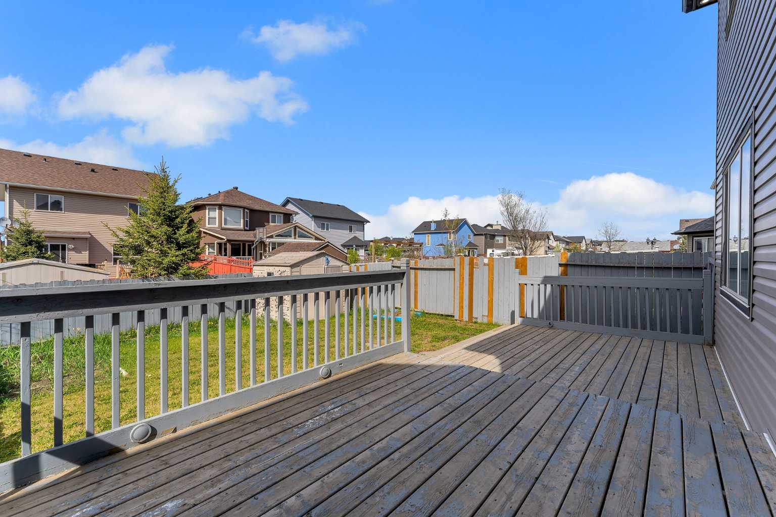 153 Saddlemead Road NE