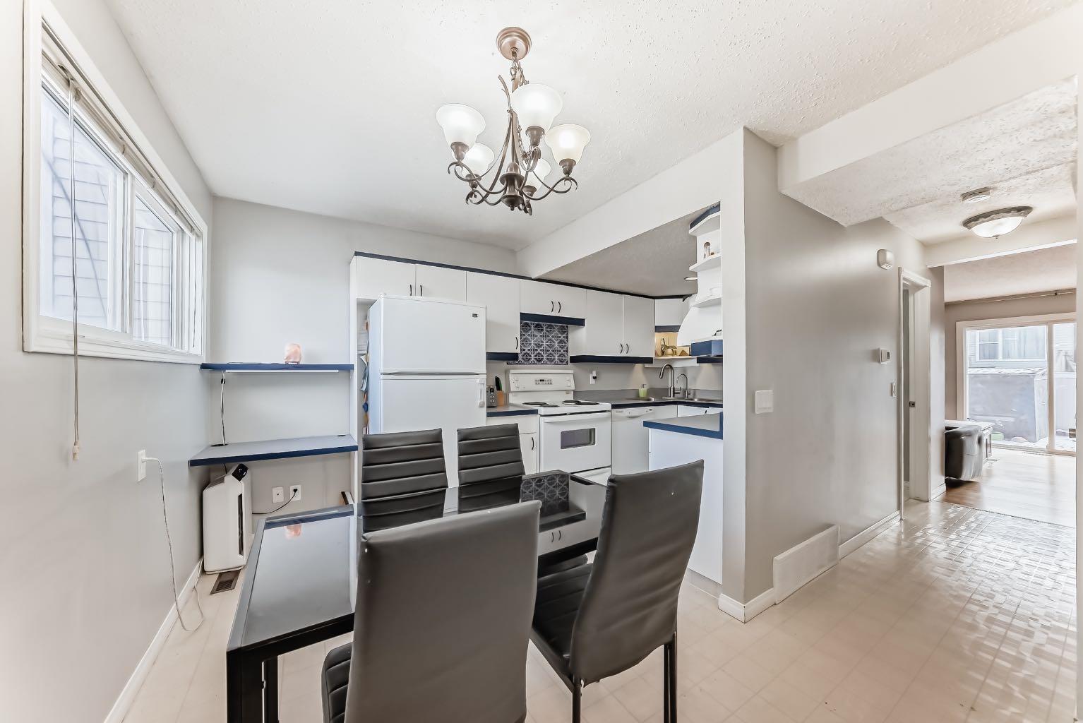 702, 9930 Bonaventure Drive SE