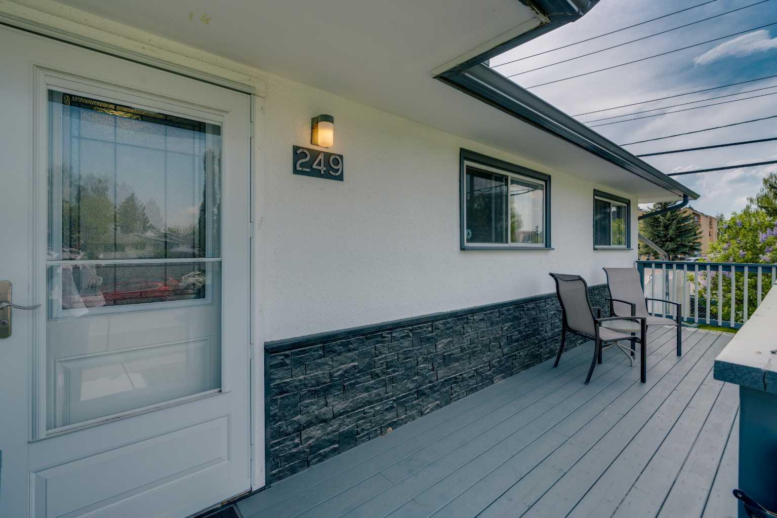 249 Acadia Drive SE