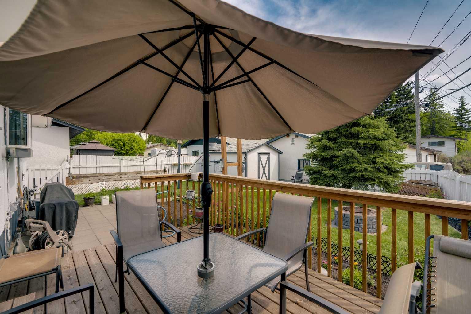 249 Acadia Drive SE