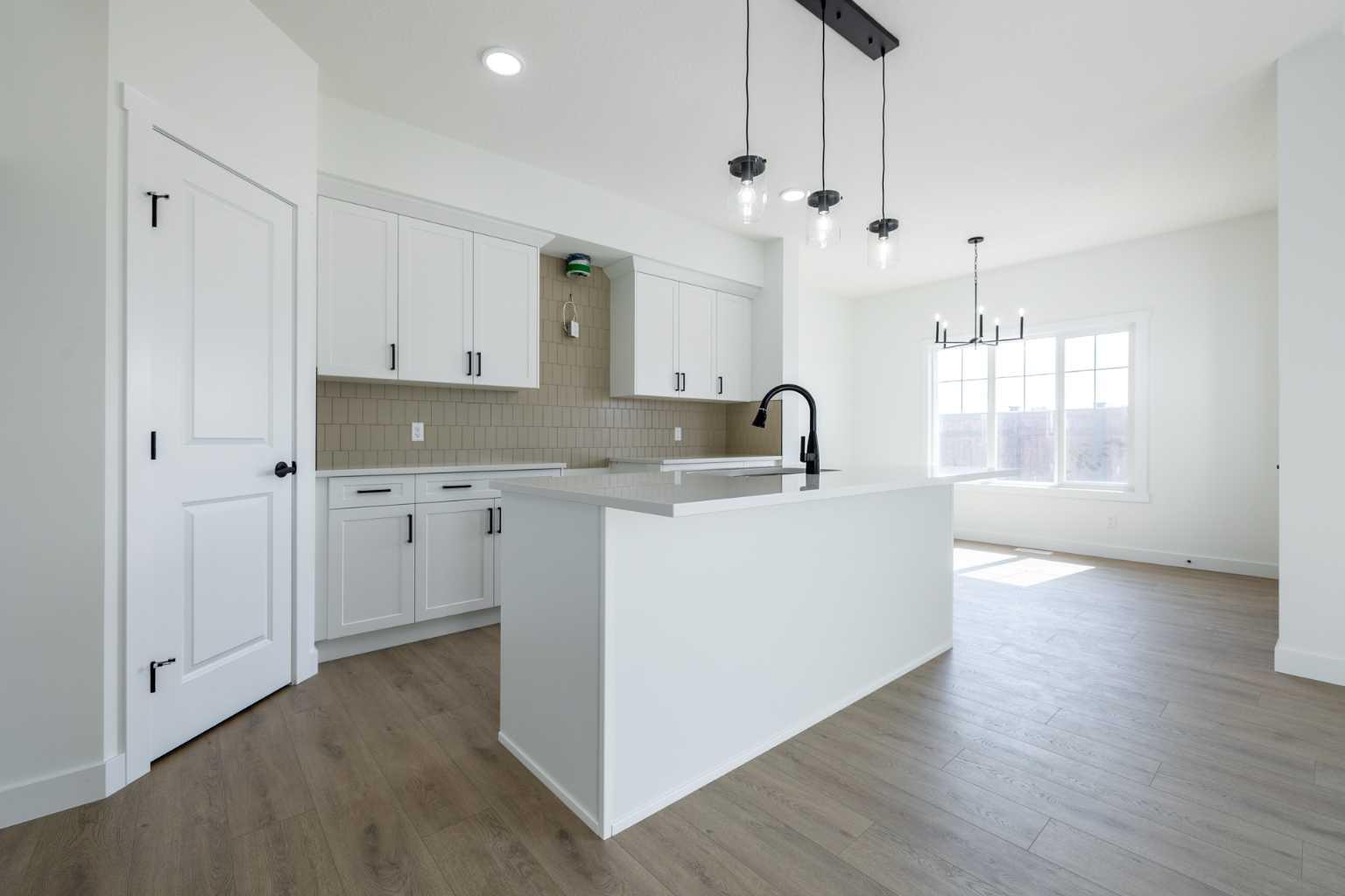 145 Sora Gardens SE