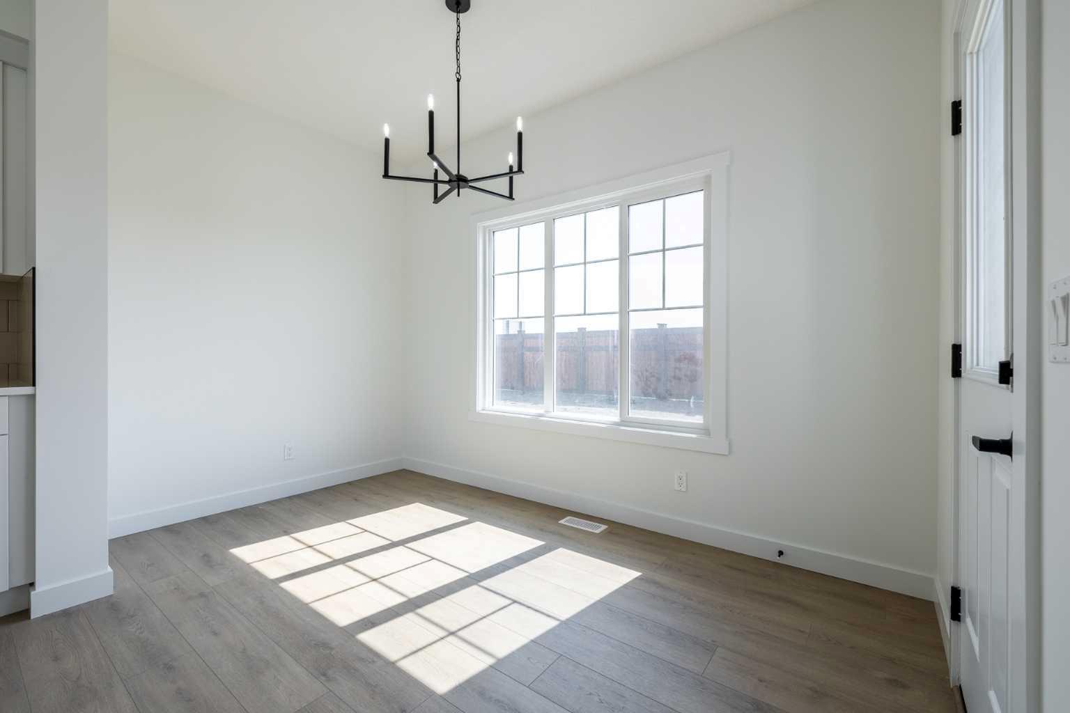 145 Sora Gardens SE
