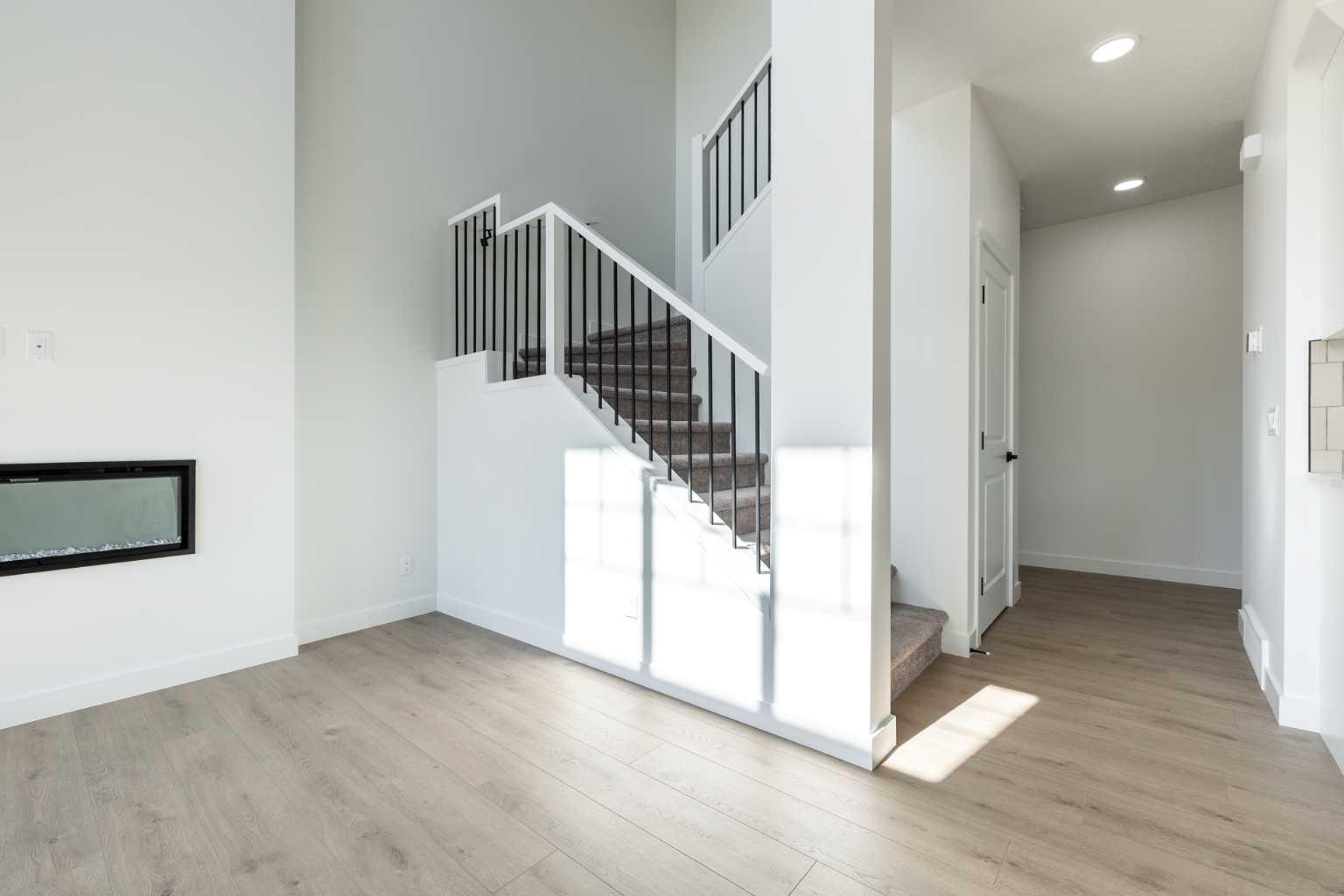 145 Sora Gardens SE