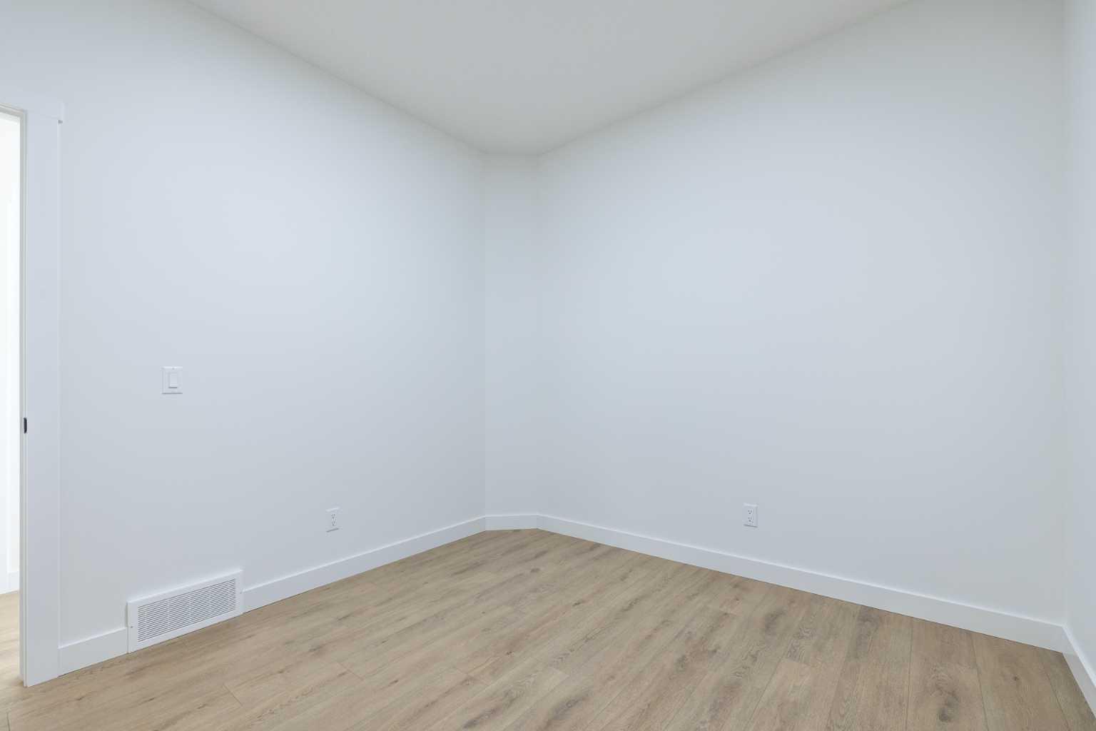 145 Sora Gardens SE