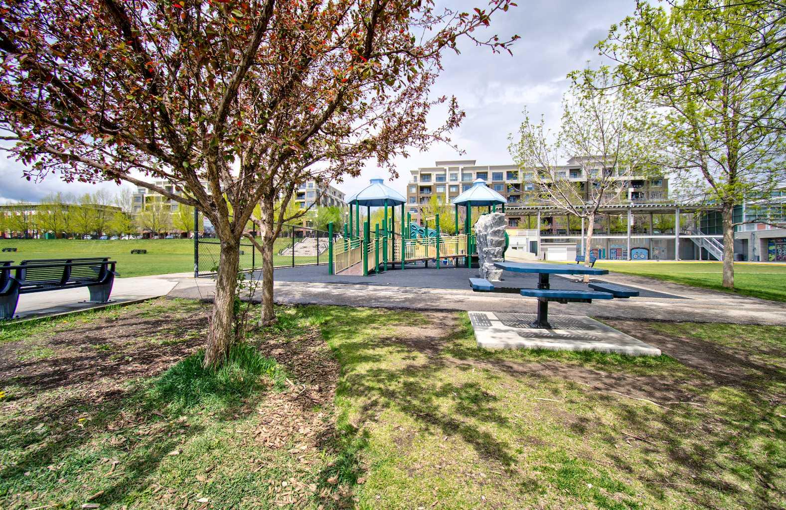 515, 955 McPherson Road NE