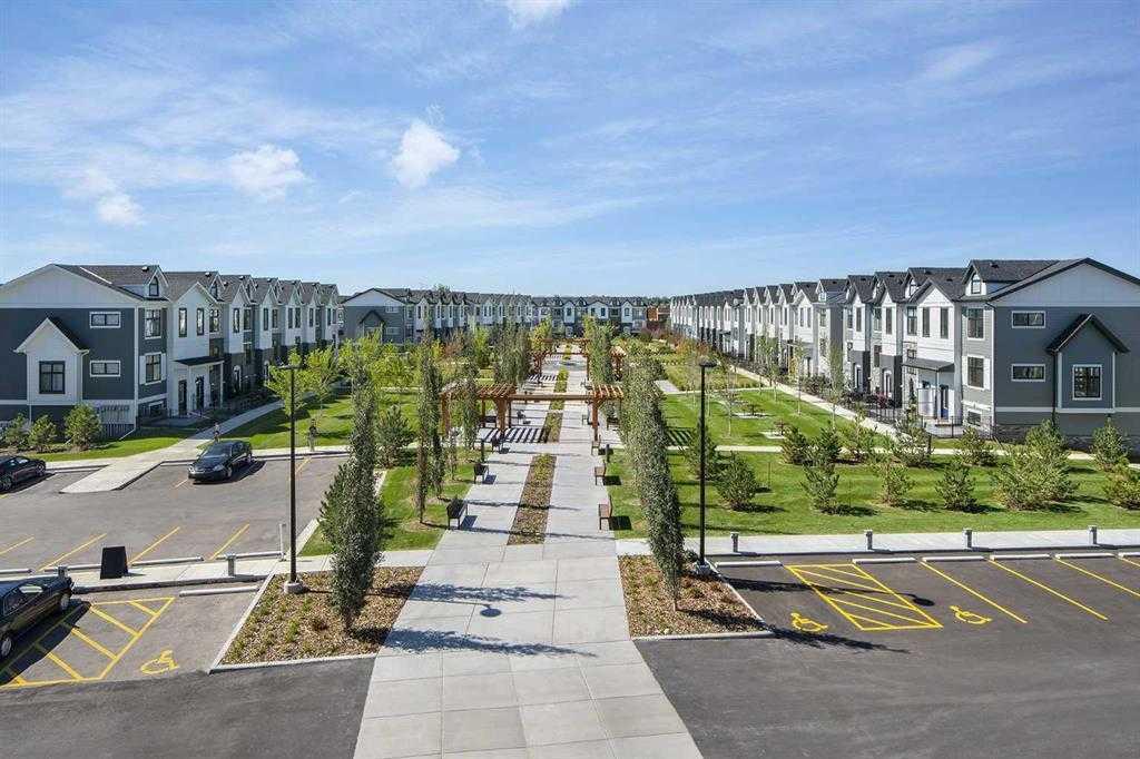 423, 255 Les Jardins Park SE