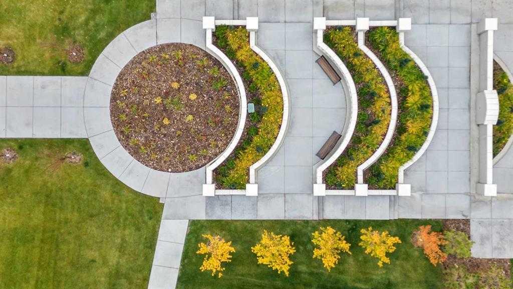 423, 255 Les Jardins Park SE