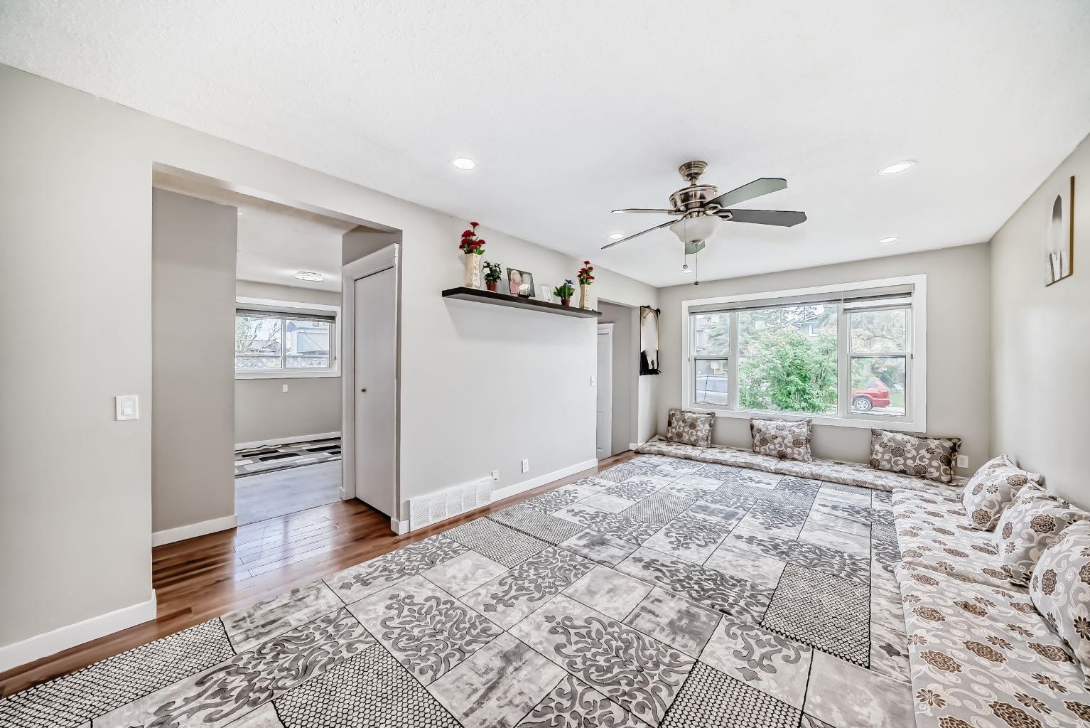 116 Pineson Place NE